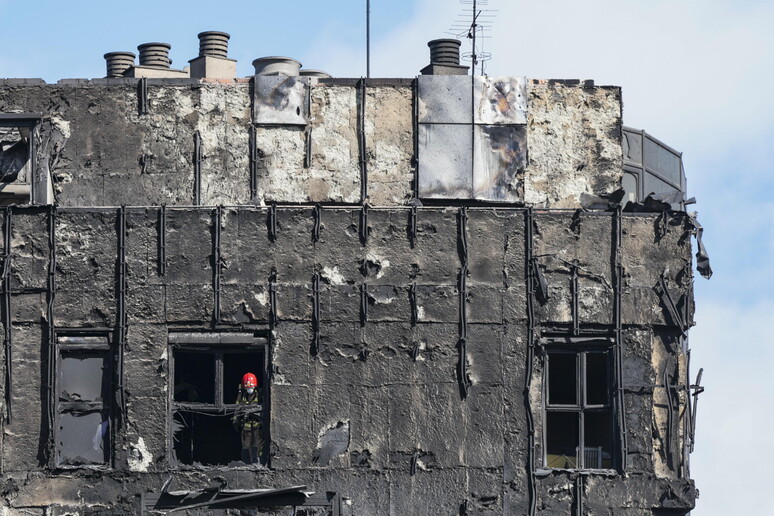 incendio di valencia